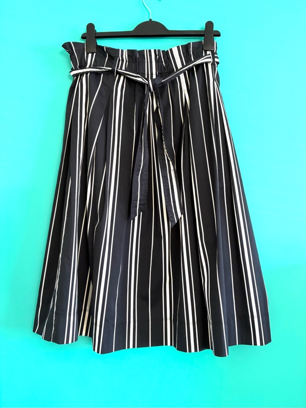 H&M Black&White Striped Skirts - Picture 4 of 12